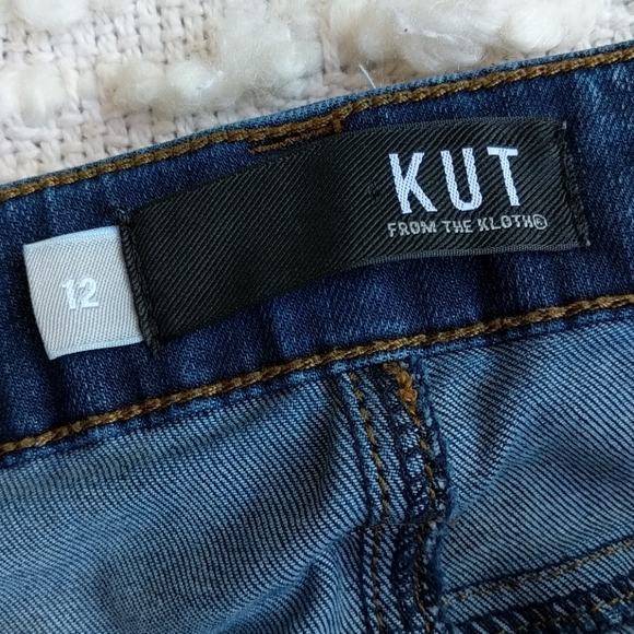 Kut from the Kloth Connie Skinny Crop Size 12 - Picture 4 of 9